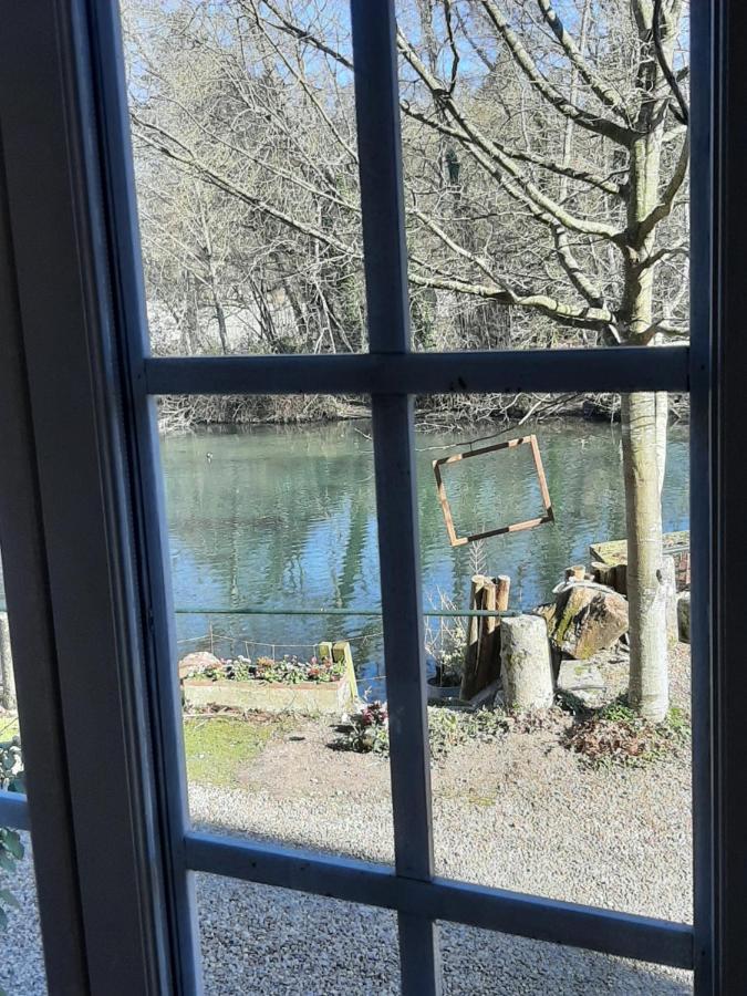 Dans Moulin Au Bord De L'Eau, Appartement Chaleureux Saint-Pryvé-Saint-Mesmin Dış mekan fotoğraf